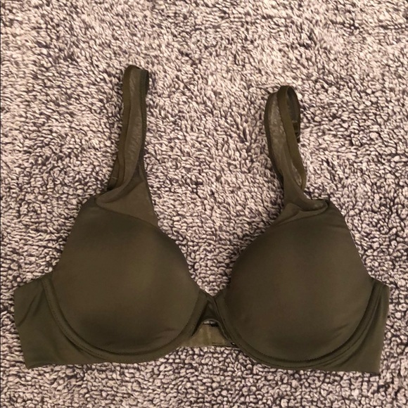 Victoria’s Secret army green demi‎ bra - Picture 1 of 5